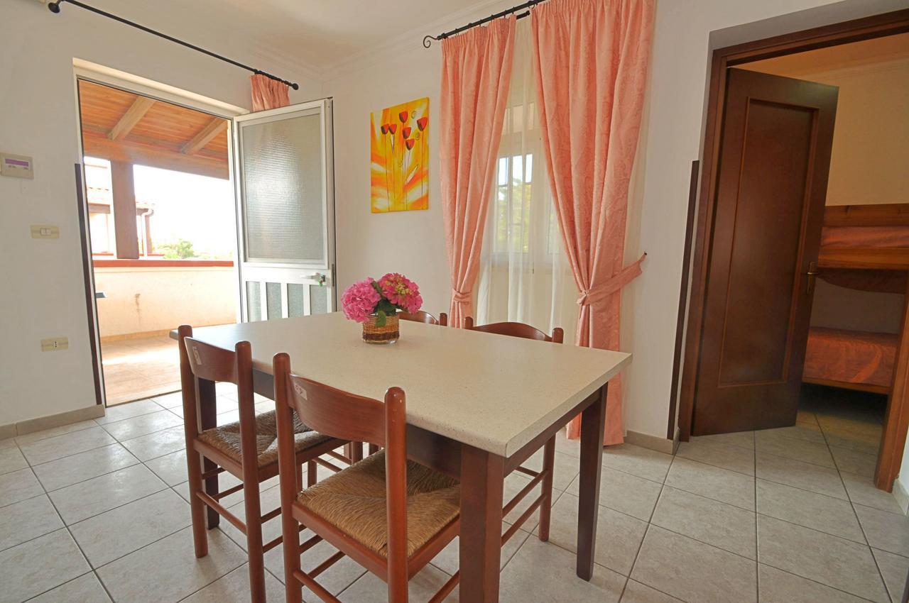 Residence Mezzaluna Carovigno Esterno foto